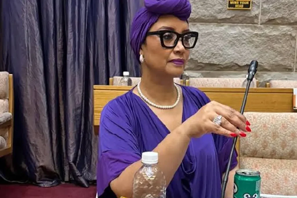 Who is Dereleen James?