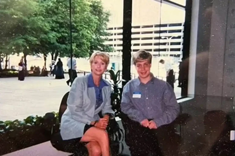 Who Is Deanne Lane’s Family?