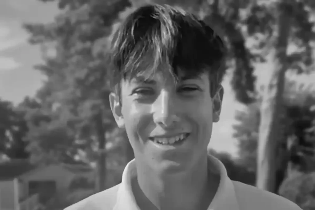 Who is Emanuele Galeppini?