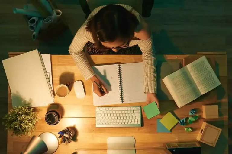 Late-night study snacks for energy and concentration