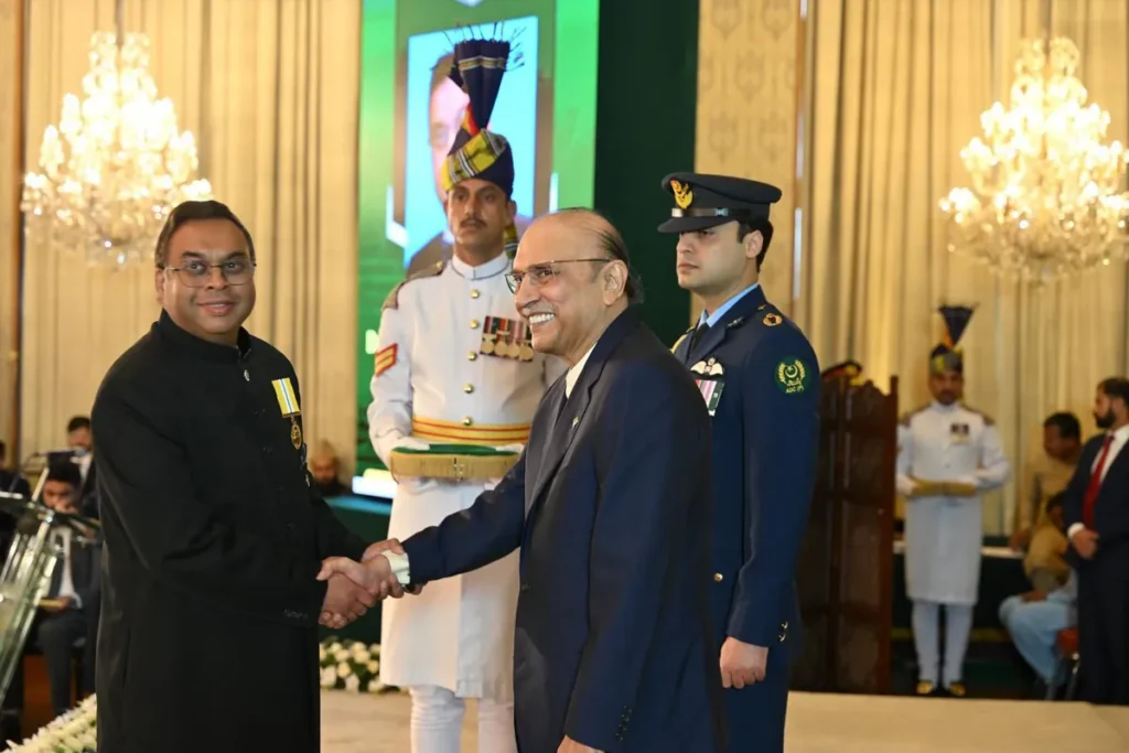 Pakistan recognises Dr Shabi Ahmeds pioneering contribution to minimally invasive kidney stone surgery